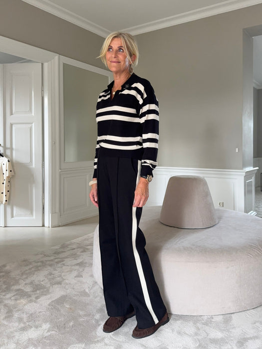 Sorte trackpants med strib - Sorte trackpants med strib