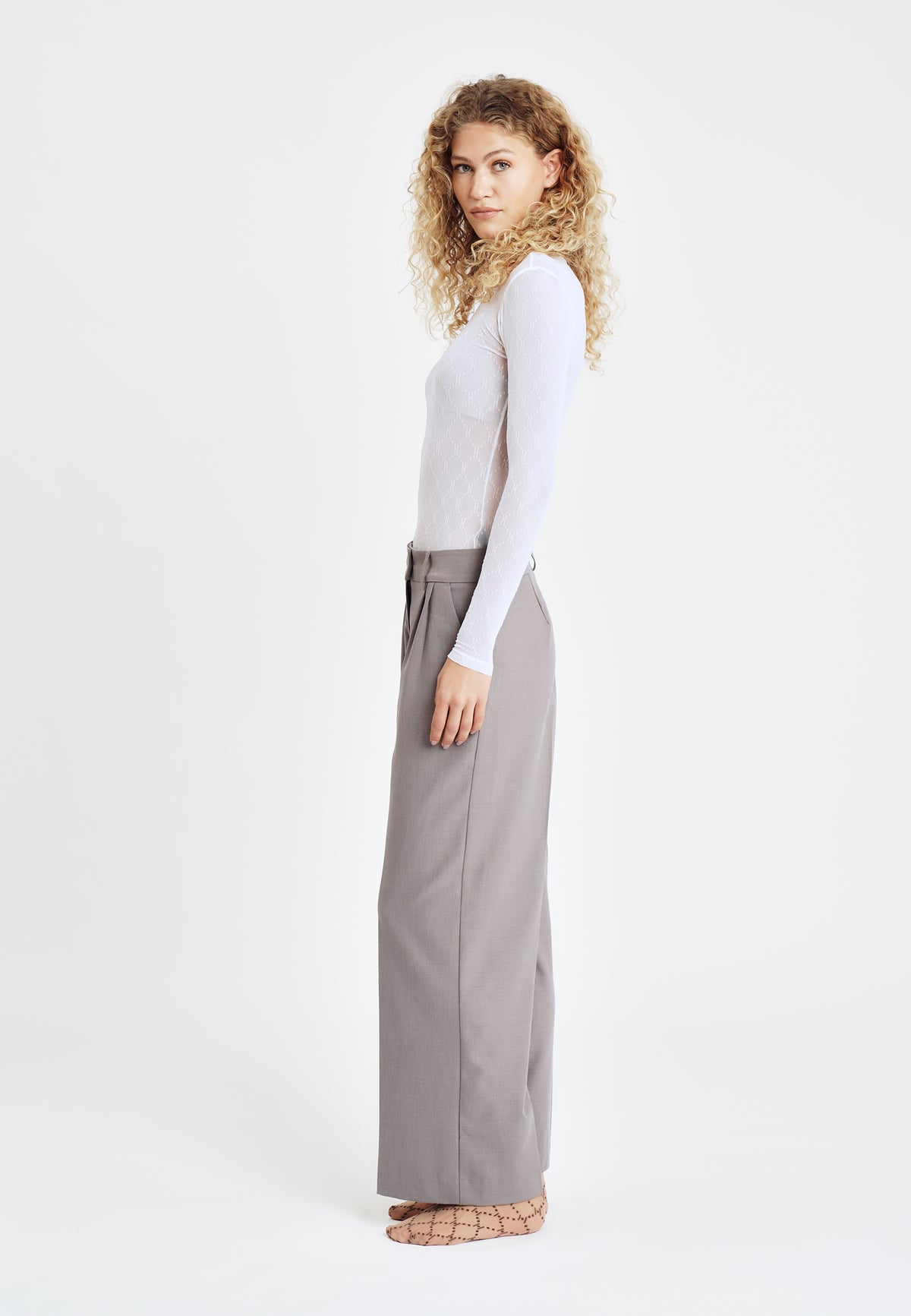155784 | HYPE THE DETAIL - Mesh Bluse Off white