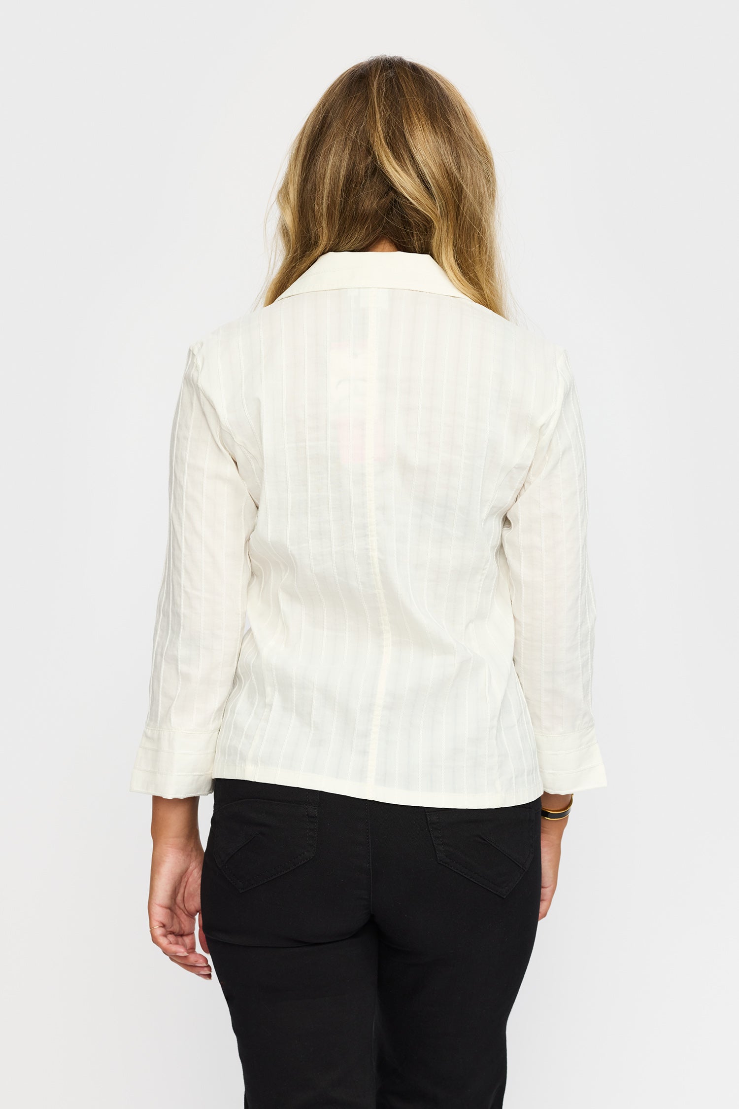 153017 | 2-Biz - Kings Off white