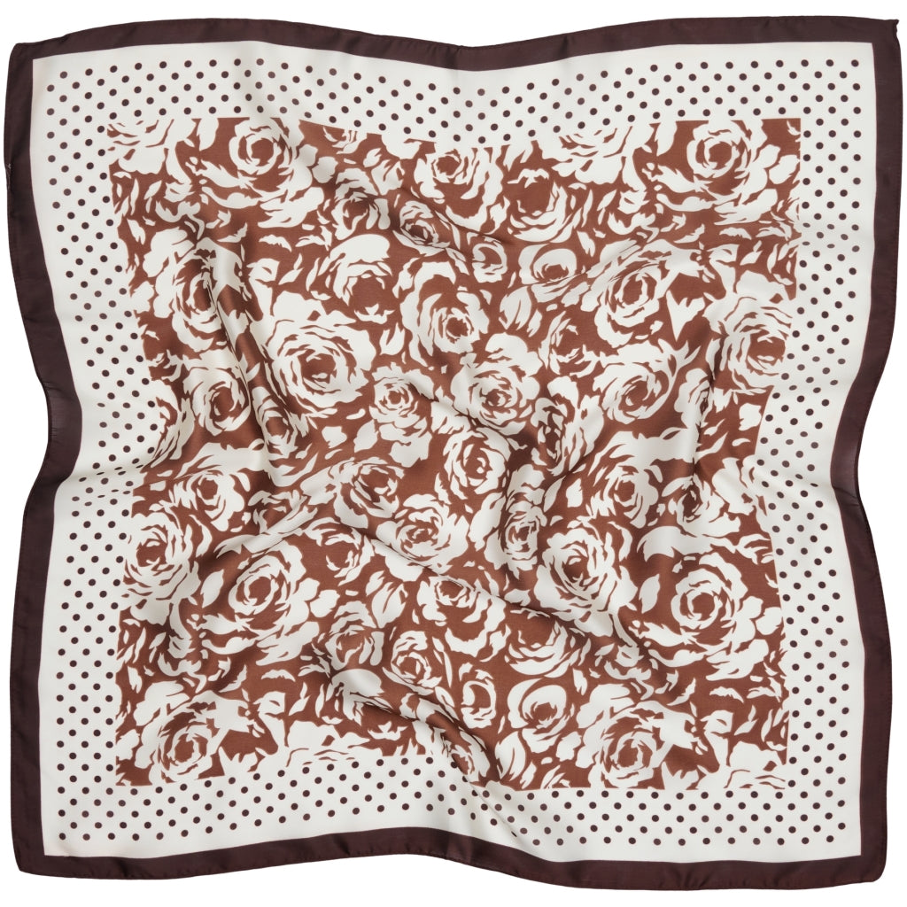 152725 | Marta du Château - Juline Mørkebrun