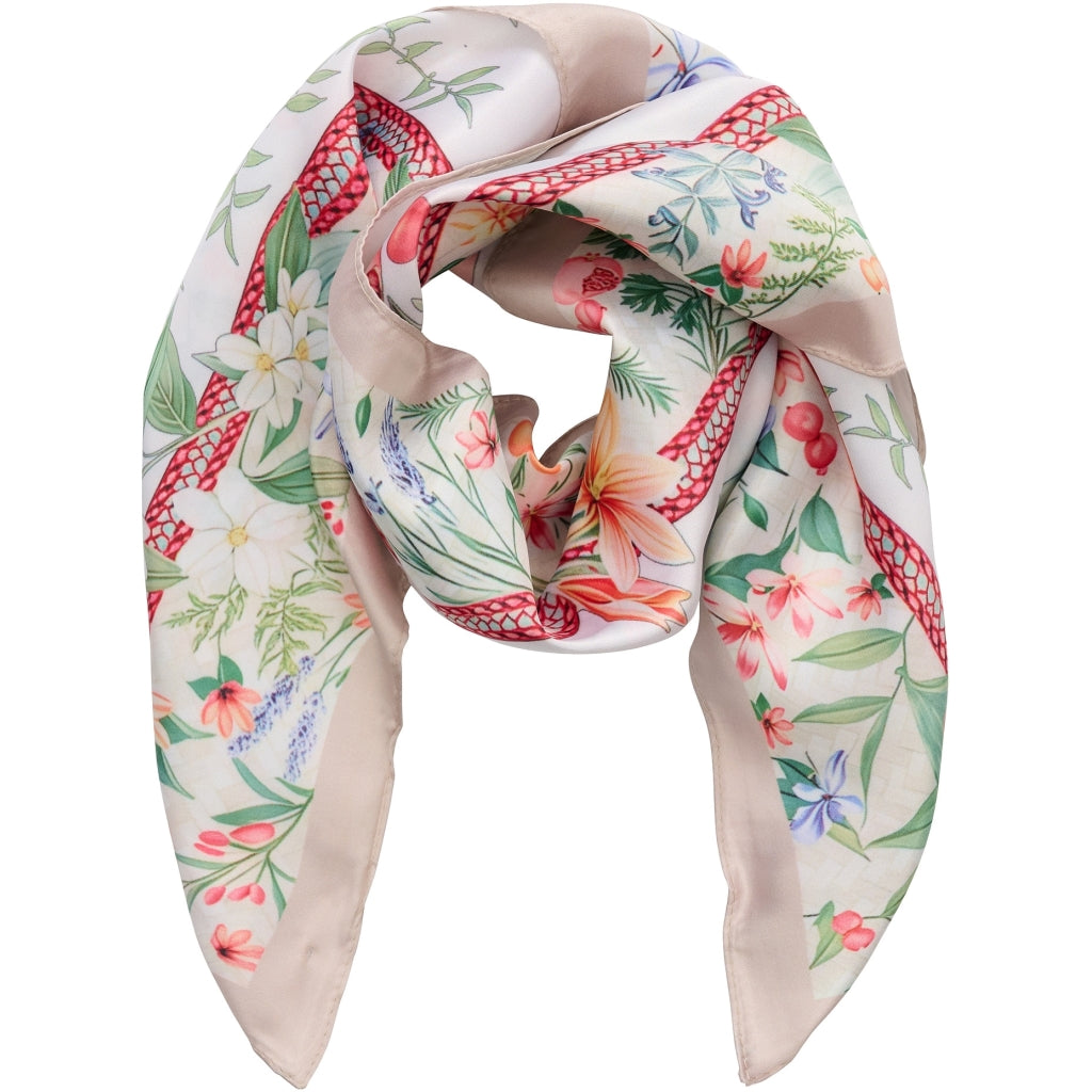 153776 | Marta du Château - Finja Blomstret