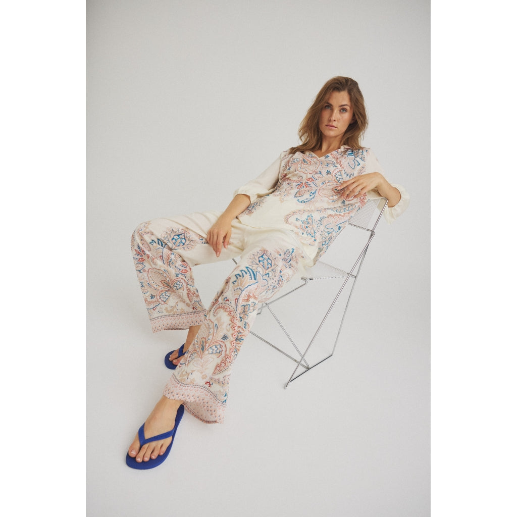 155083 | Luxzuz - Vanja Off white mønstret