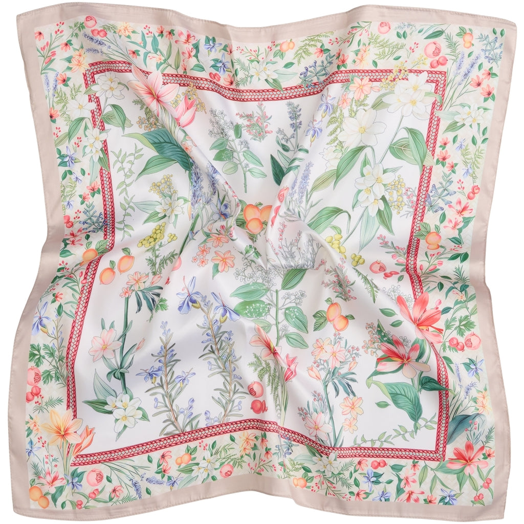 153776 | Marta du Château - Finja Blomstret