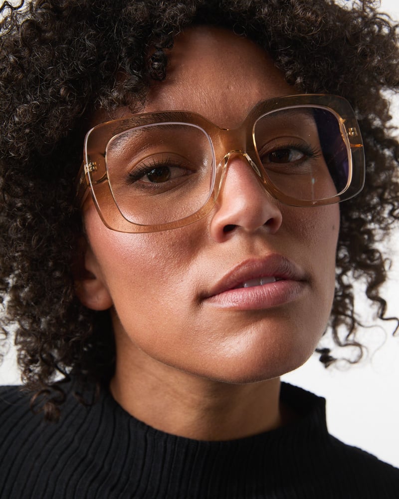 152283 | GLAS - Mio Camel