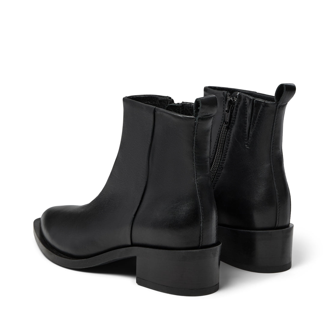 152244 | PAVEMENT - Elva Sort