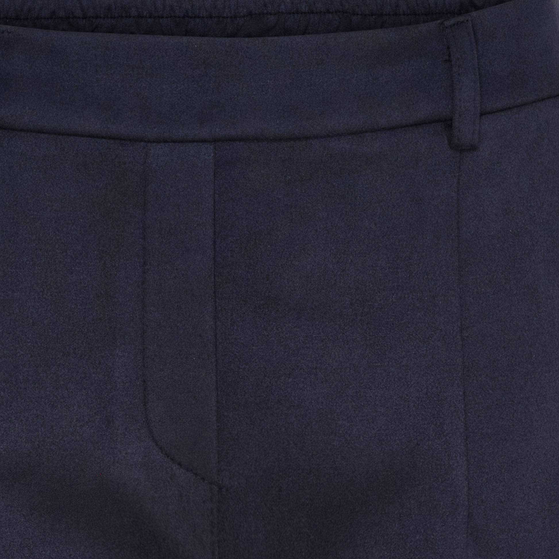 153884 | Marta du Château - Annelise Mørkeblå