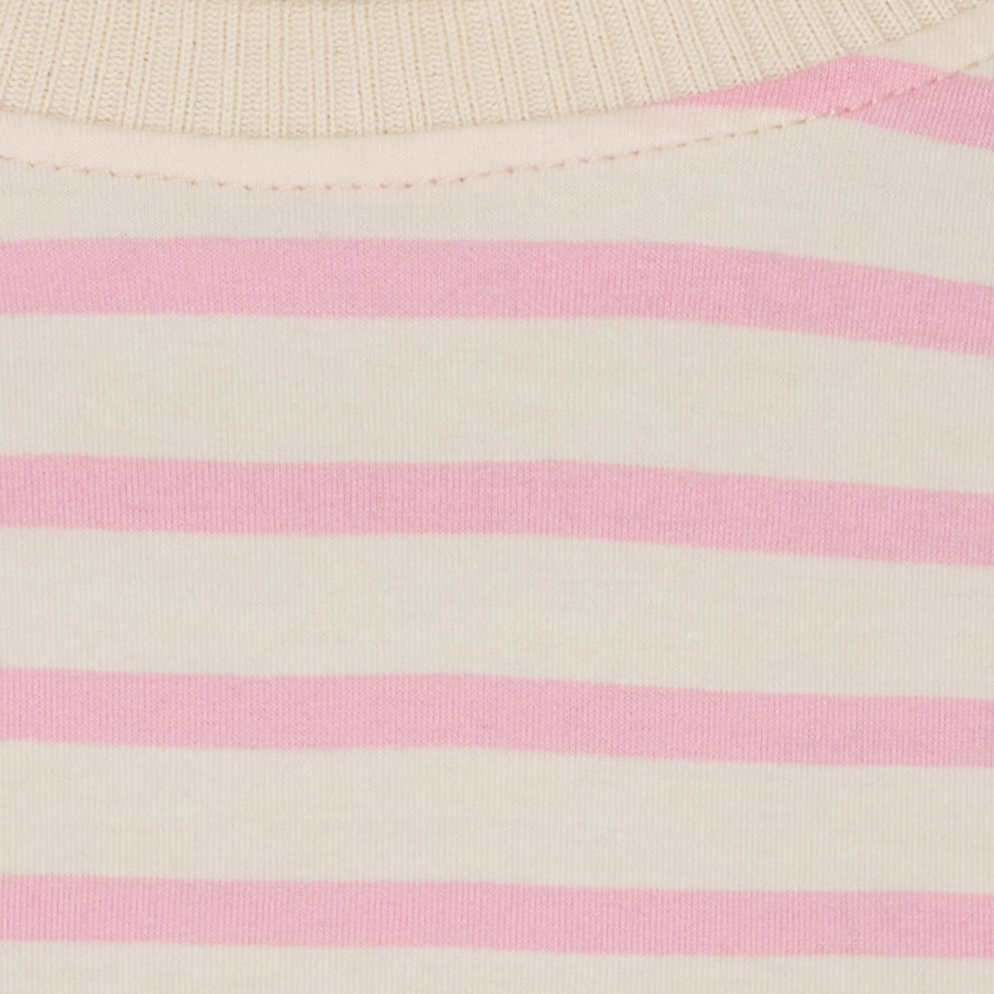 153816 | Marta du Château - Kara Lyserød