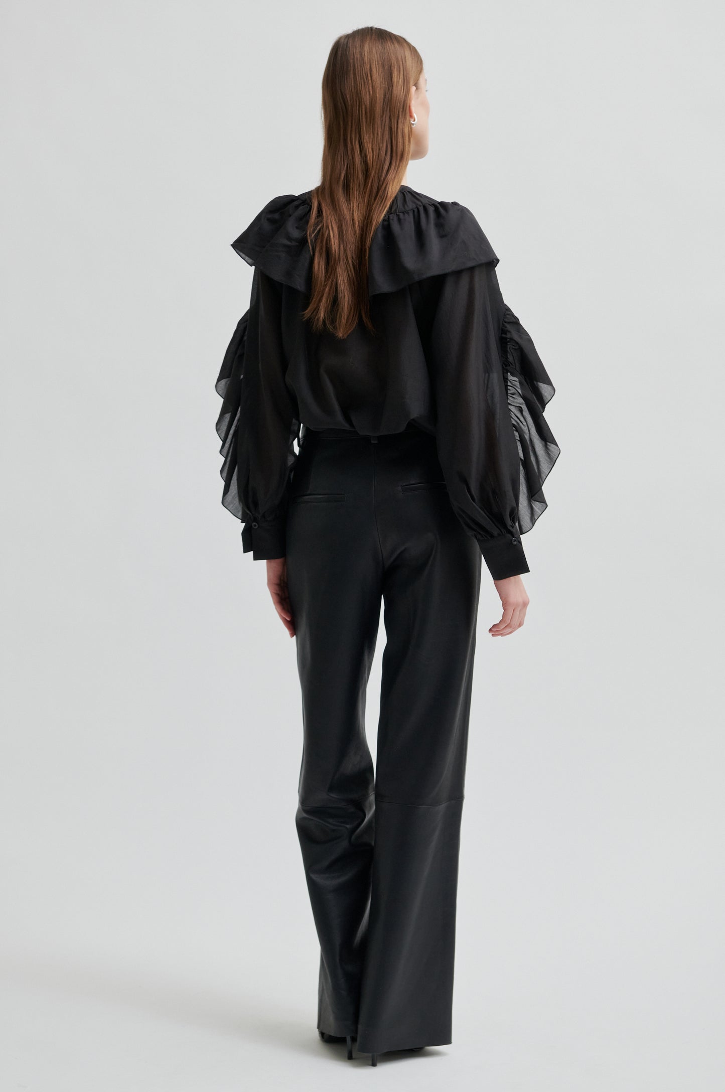 153249 | SECOND FEMALE - Frida Sort