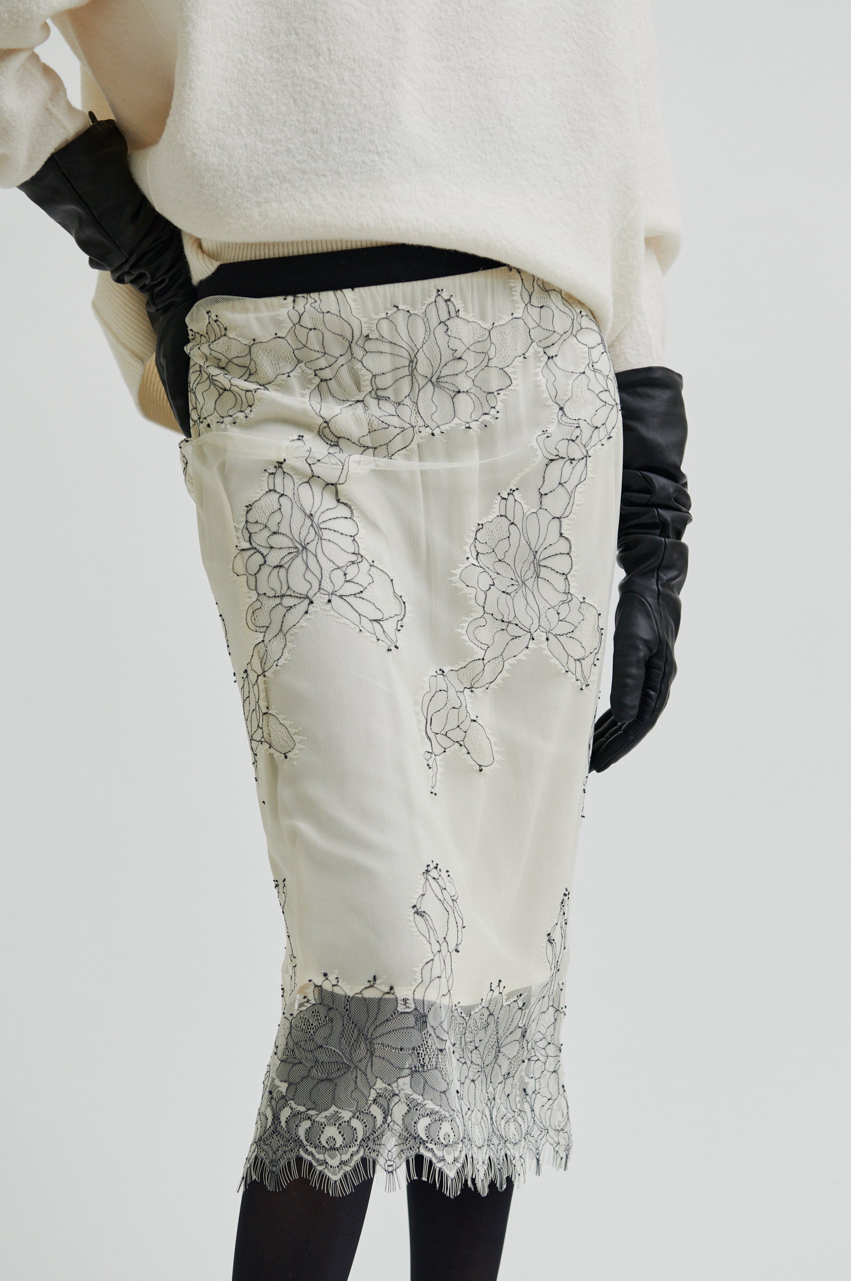 153253 | SECOND FEMALE - Wila Off white mønstret