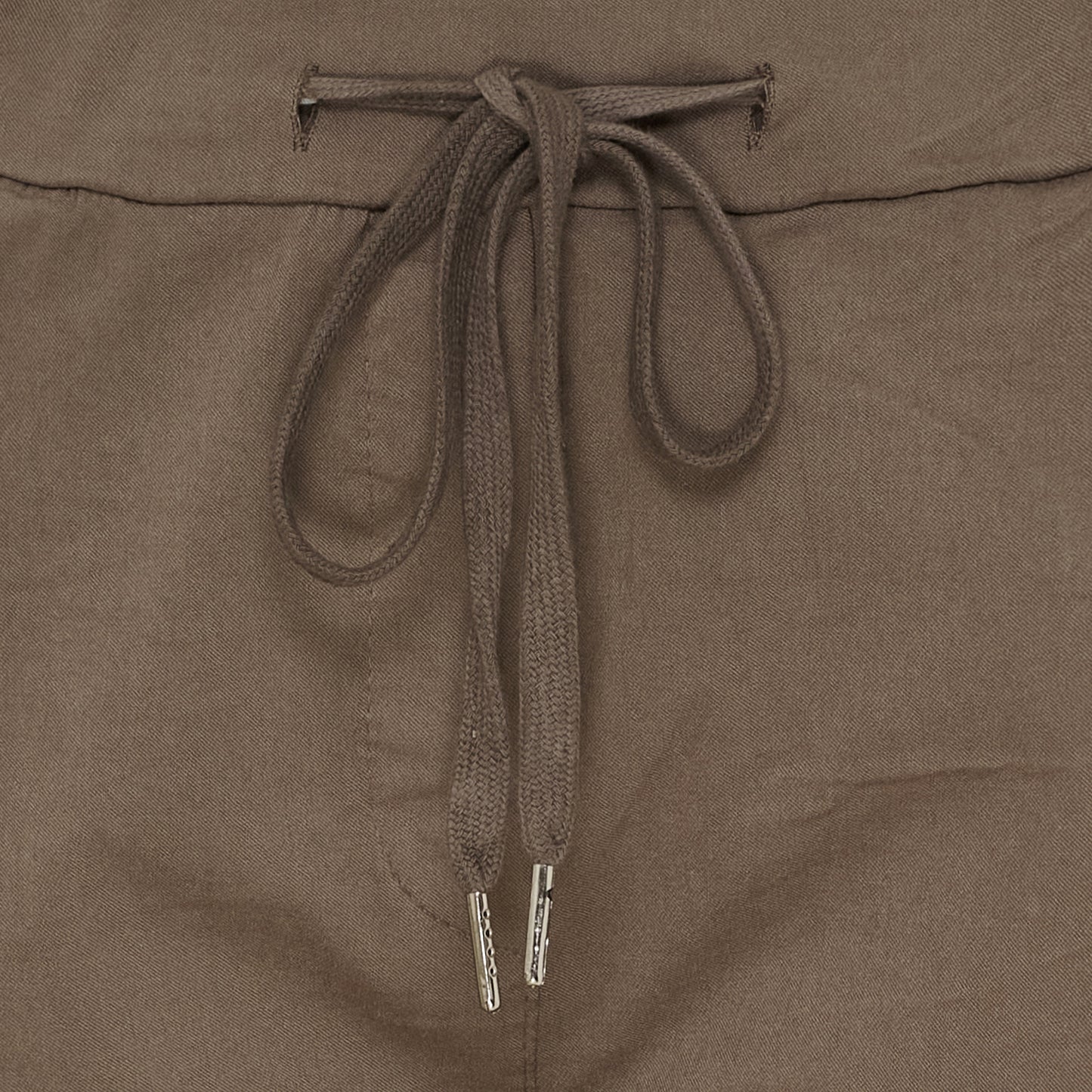 152185 | Marta du Château - Kalie Lysebrun