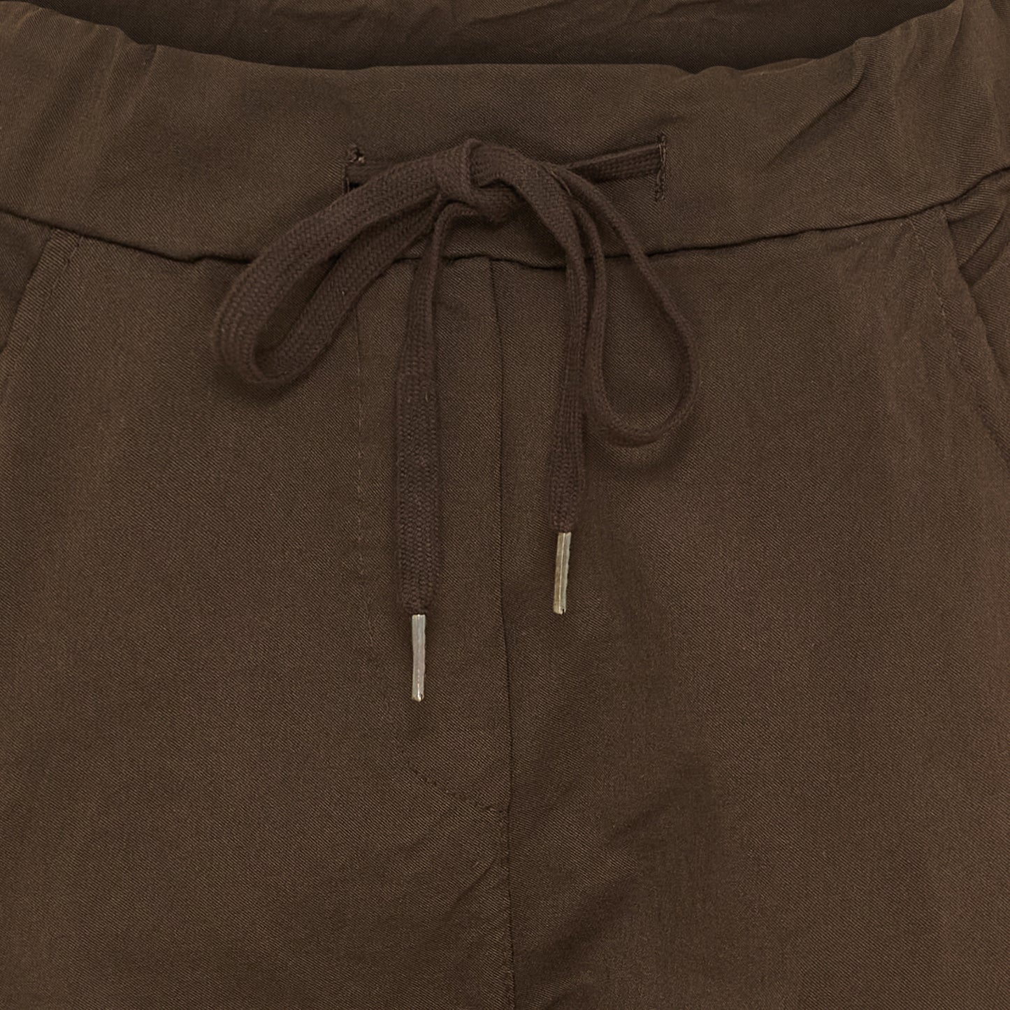 151818 | Marta du Château - Kalie Mørkebrun