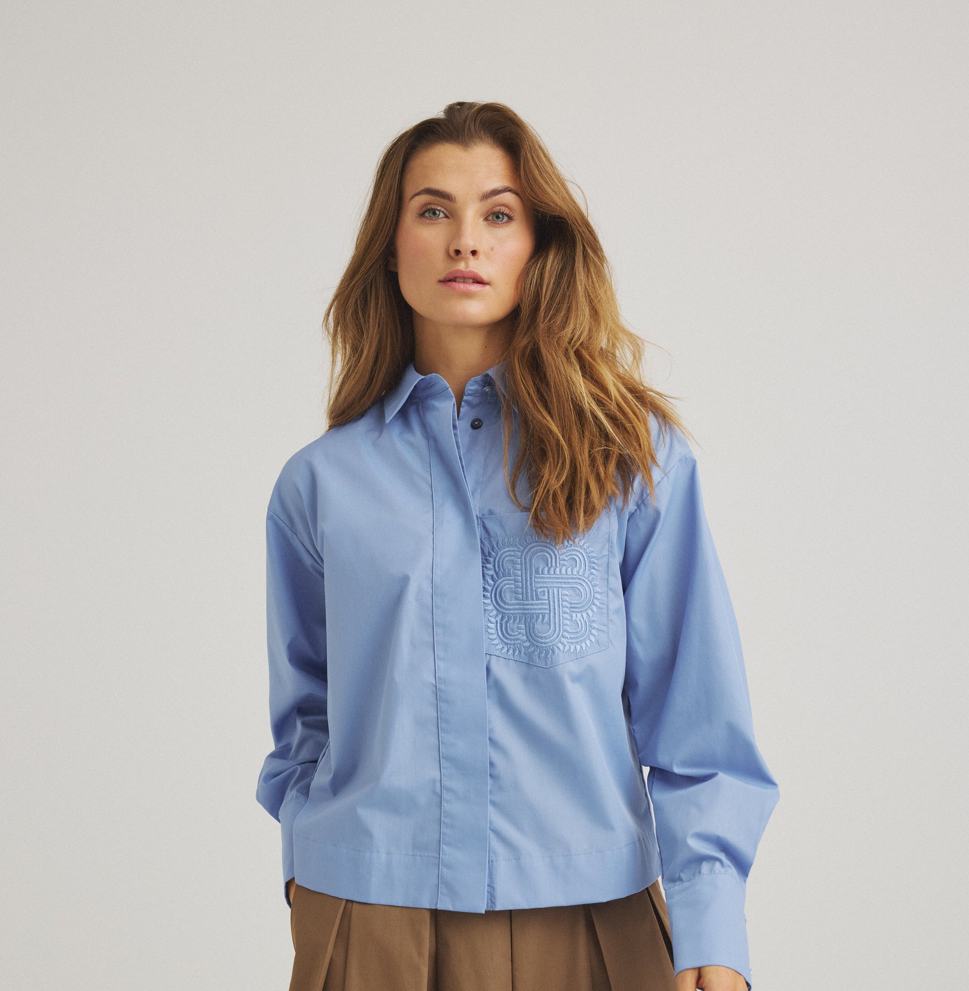 153503 | Luxzuz - Makiero Blå