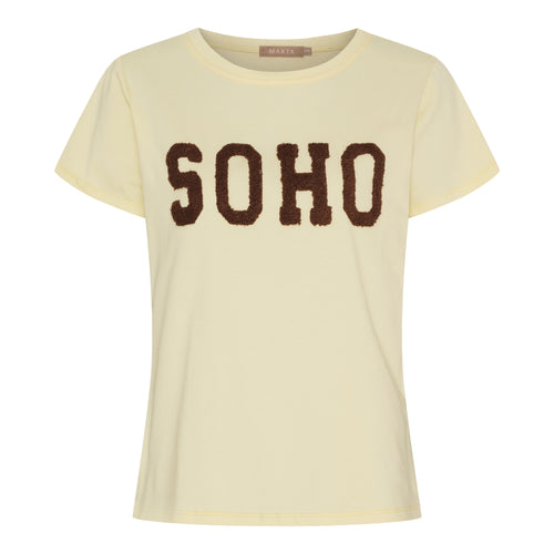 153885 | Marta du Château - Herdis Gul