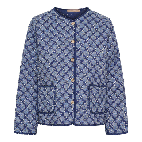 153718 | Marta du Château - Avril Blå