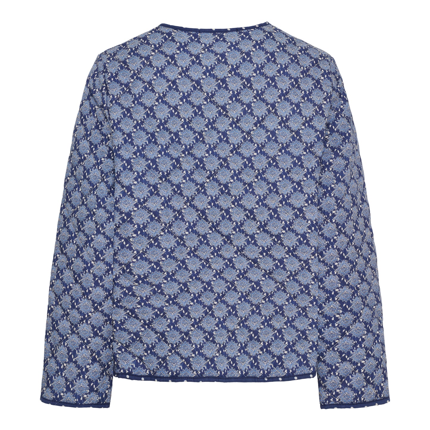 153718 | Marta du Château - Avril Blå