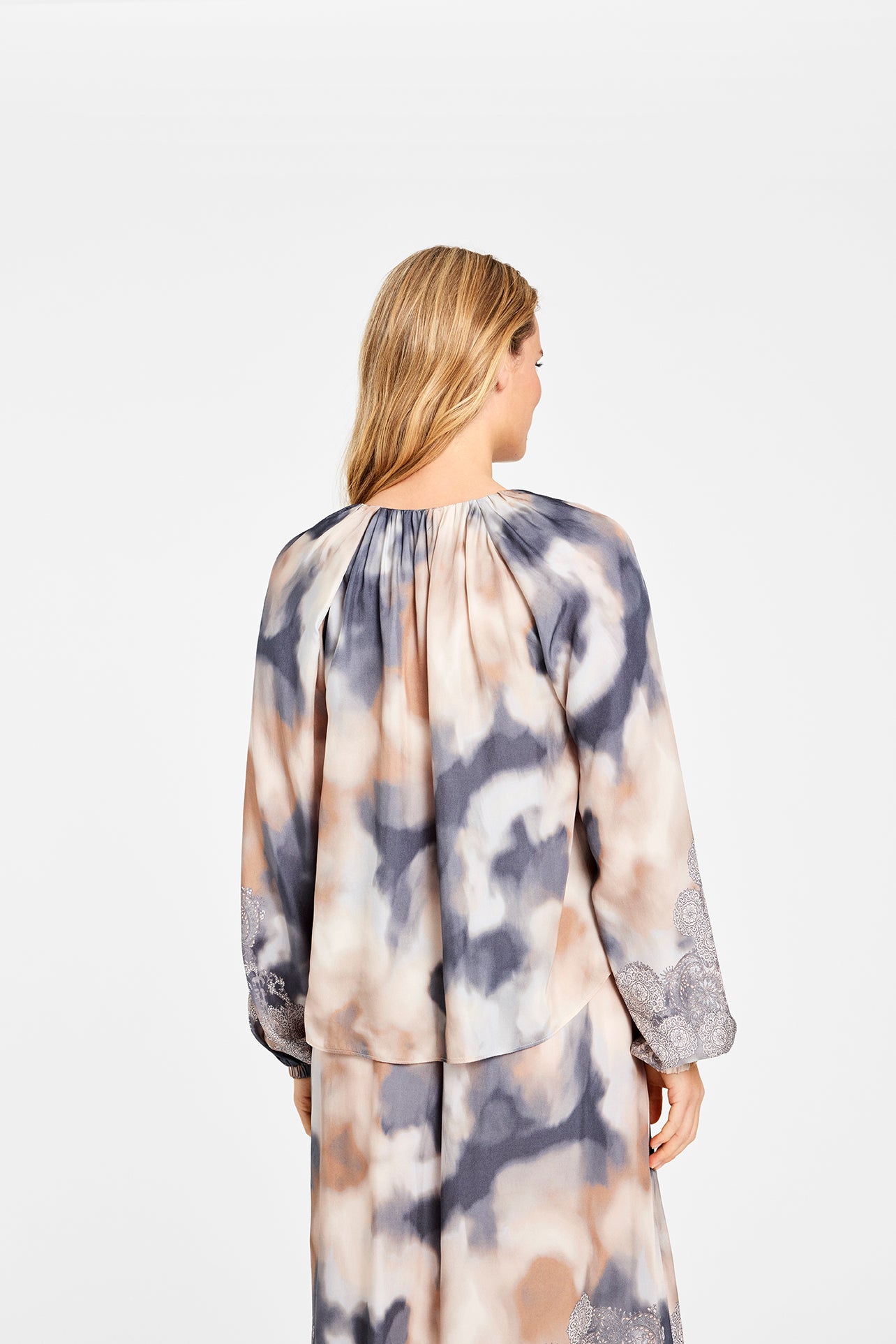 153591 | Gustav - Annebell Mønstret