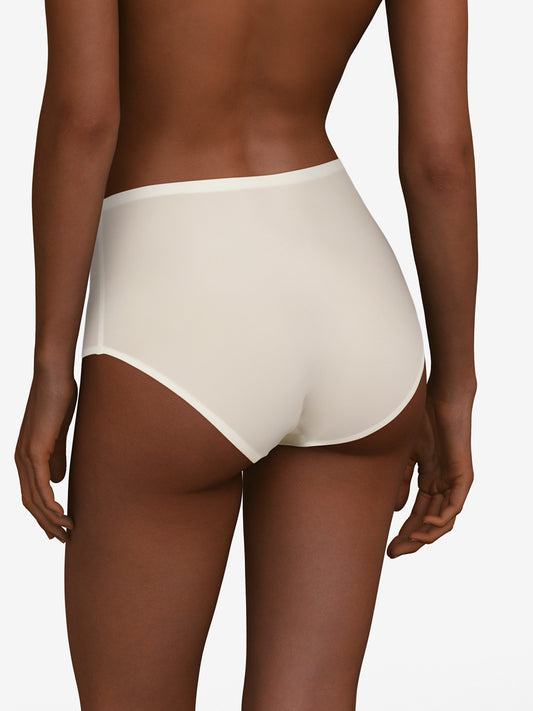 Maxi i Off-white. fra Chantelle Seamless