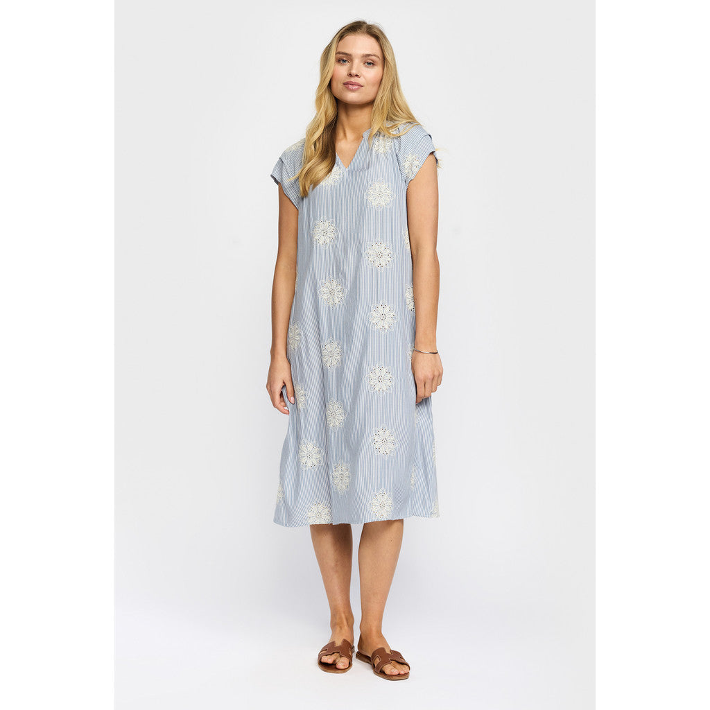 154883 | 2-Biz - Cleo Stribet