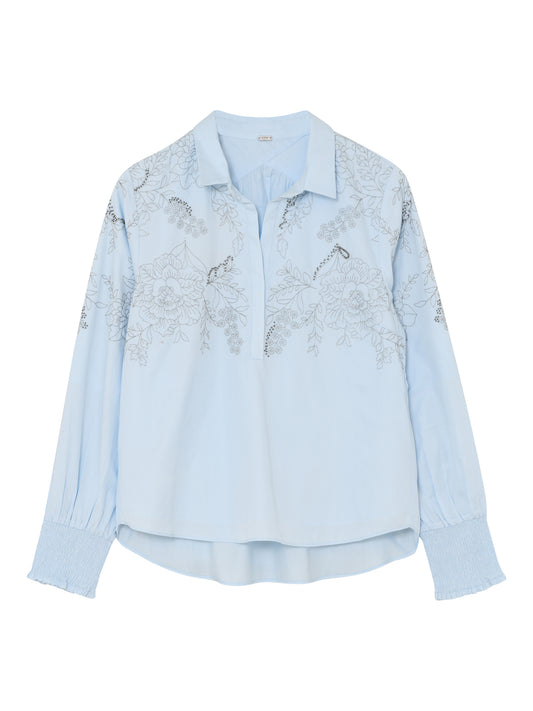  i Lyseblå fra Gustav