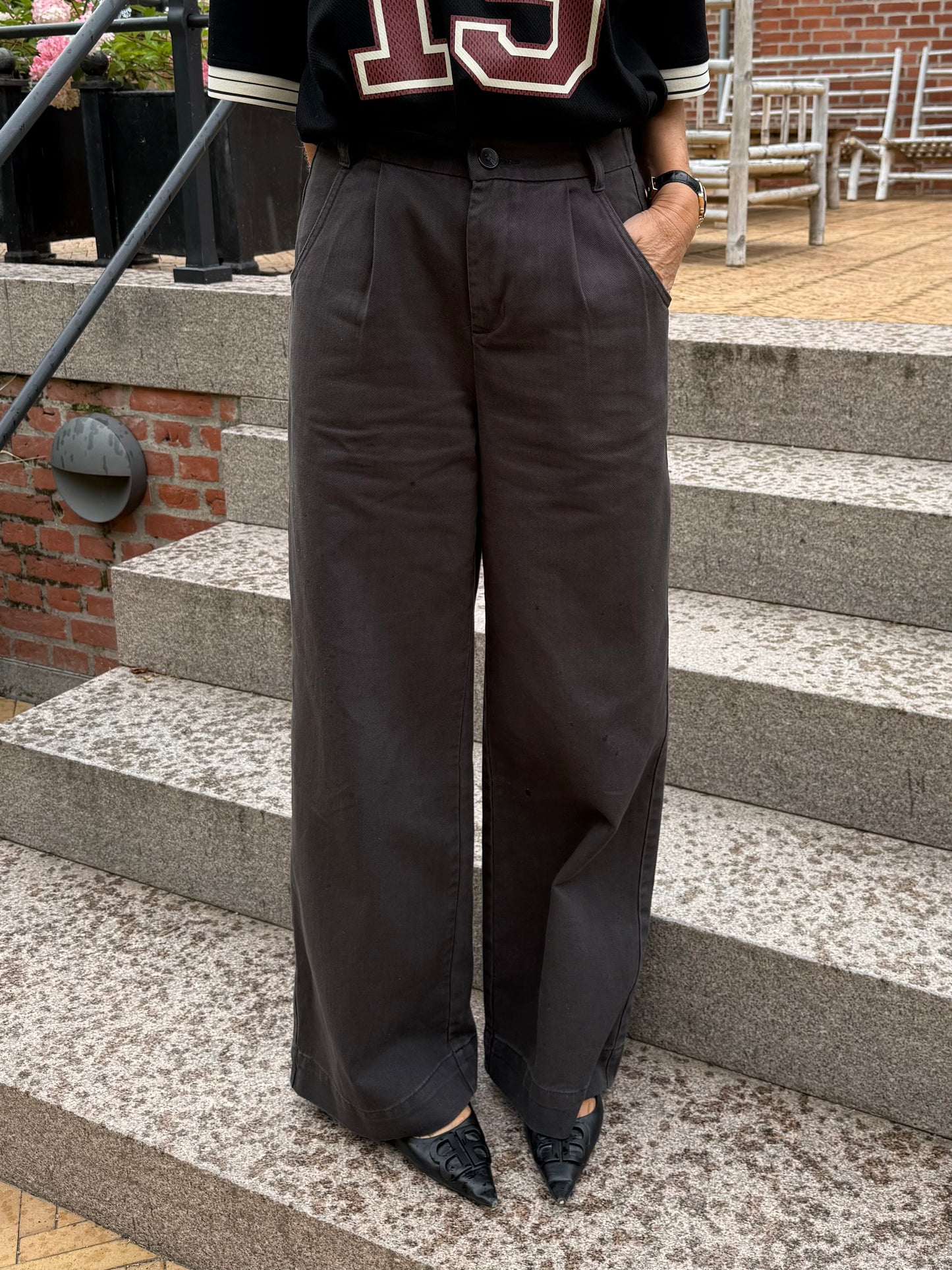 152137 | WithBlack - Steffi Mørkegrå