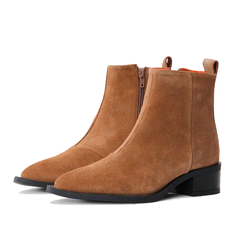 152243 | PAVEMENT - Elva Camel