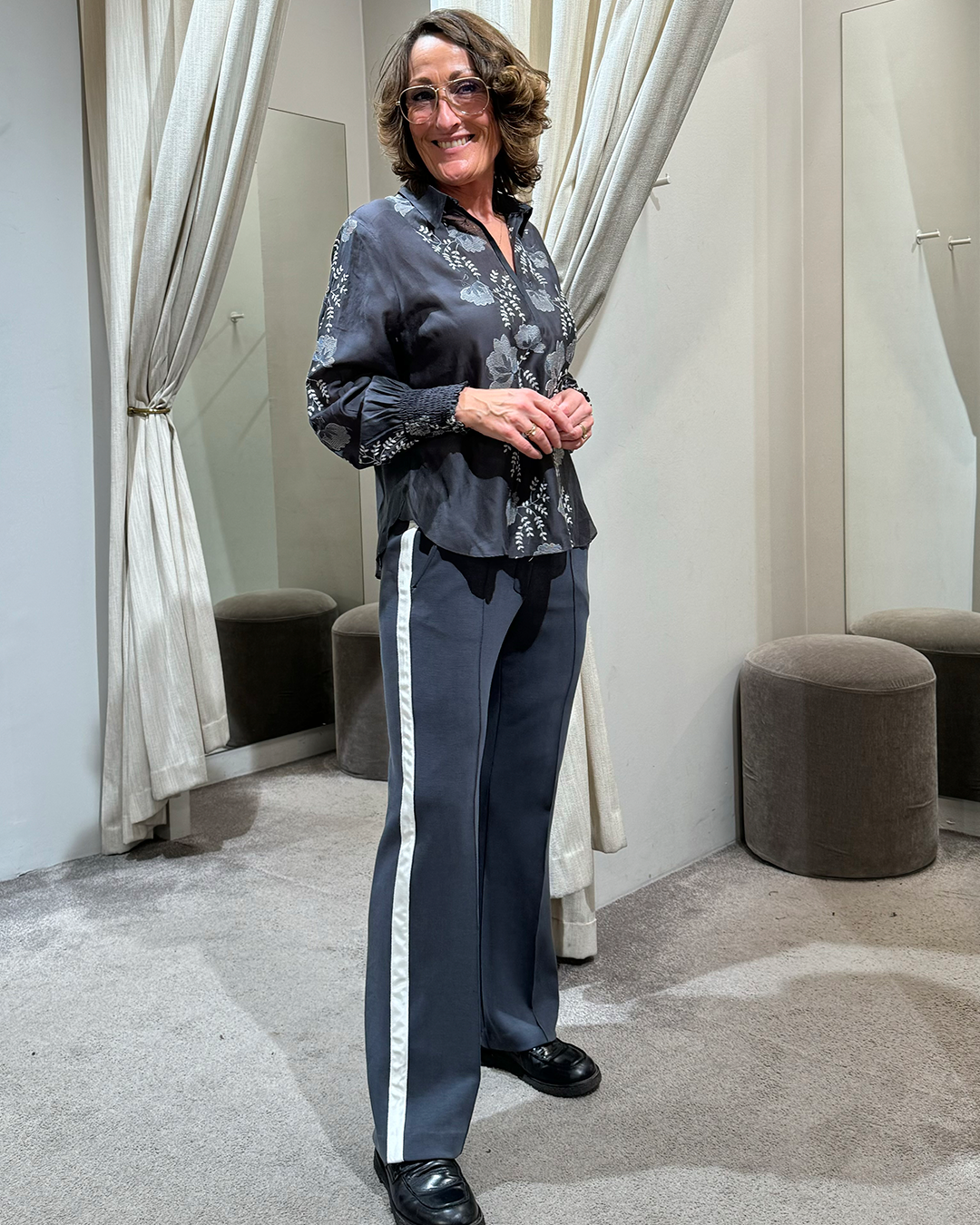 153470 | Gustav - Marit Mørkegrå