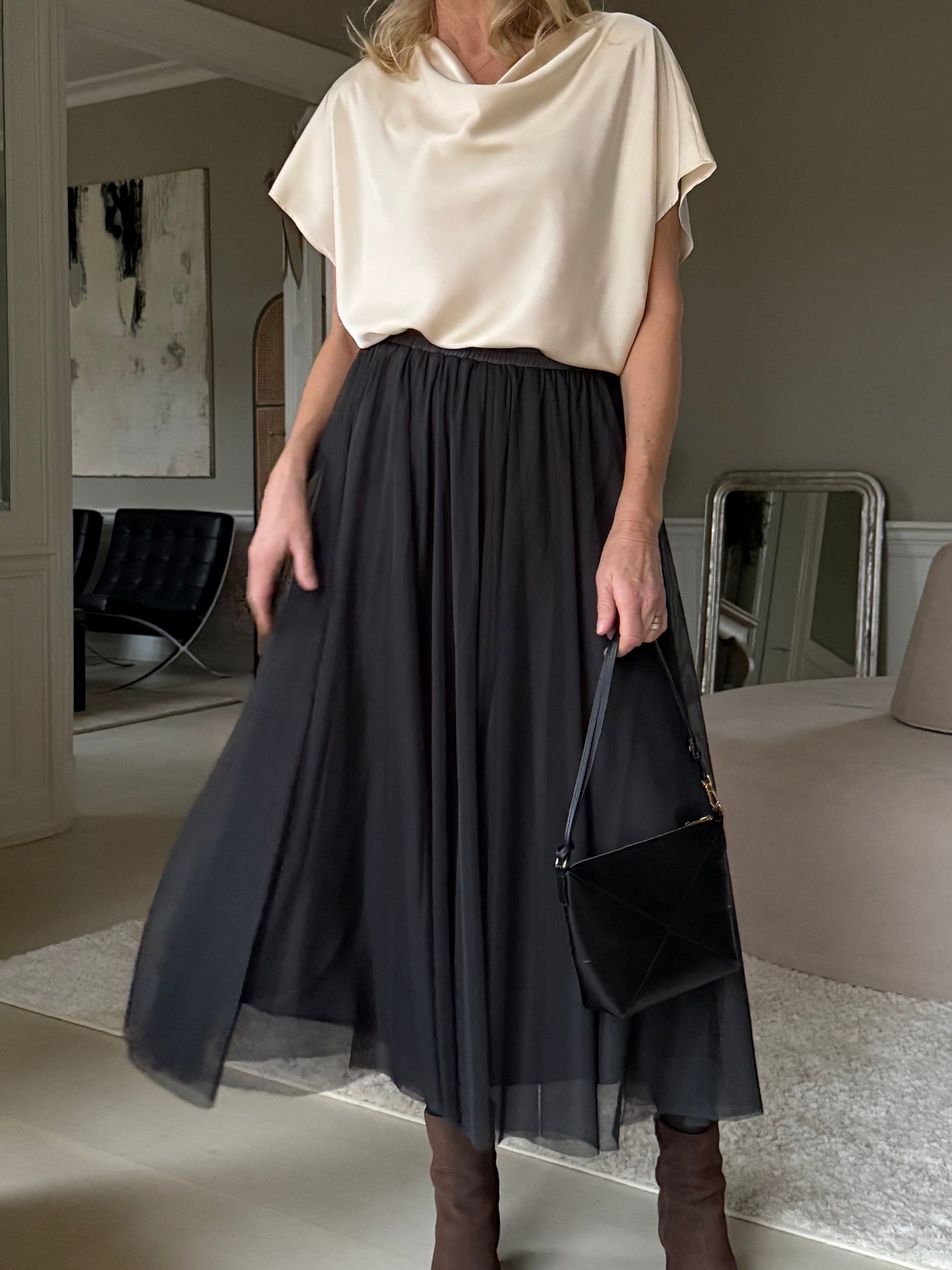 153446 | Luxzuz - Tullia Mørkegrå