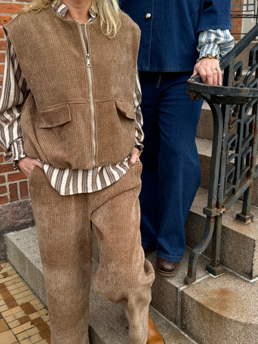 153340 | Marta du Château - Faye Brun