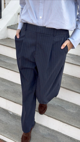 152212 | WithBlack - Valentina Marine