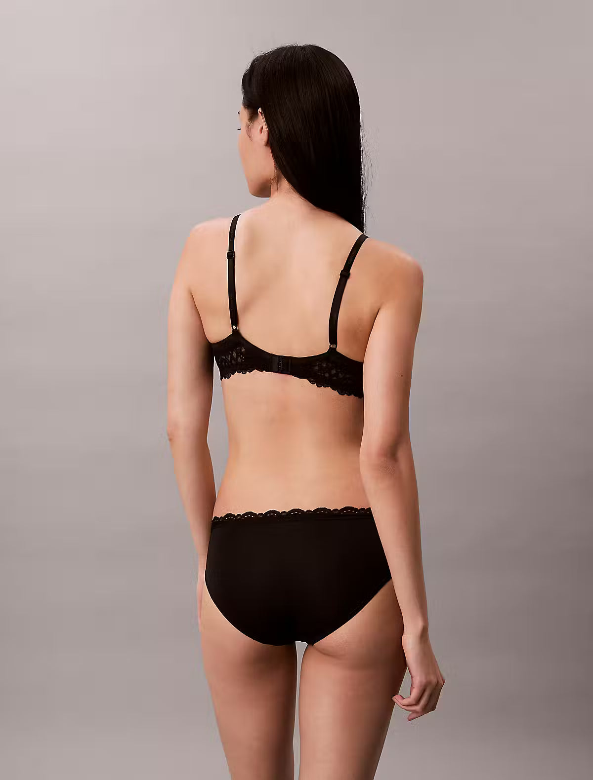 151181 | Calvin Klein - 3 FOR 399,- Sort