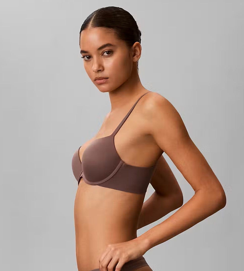 155200 | Calvin Klein - Botanical Brown Brun