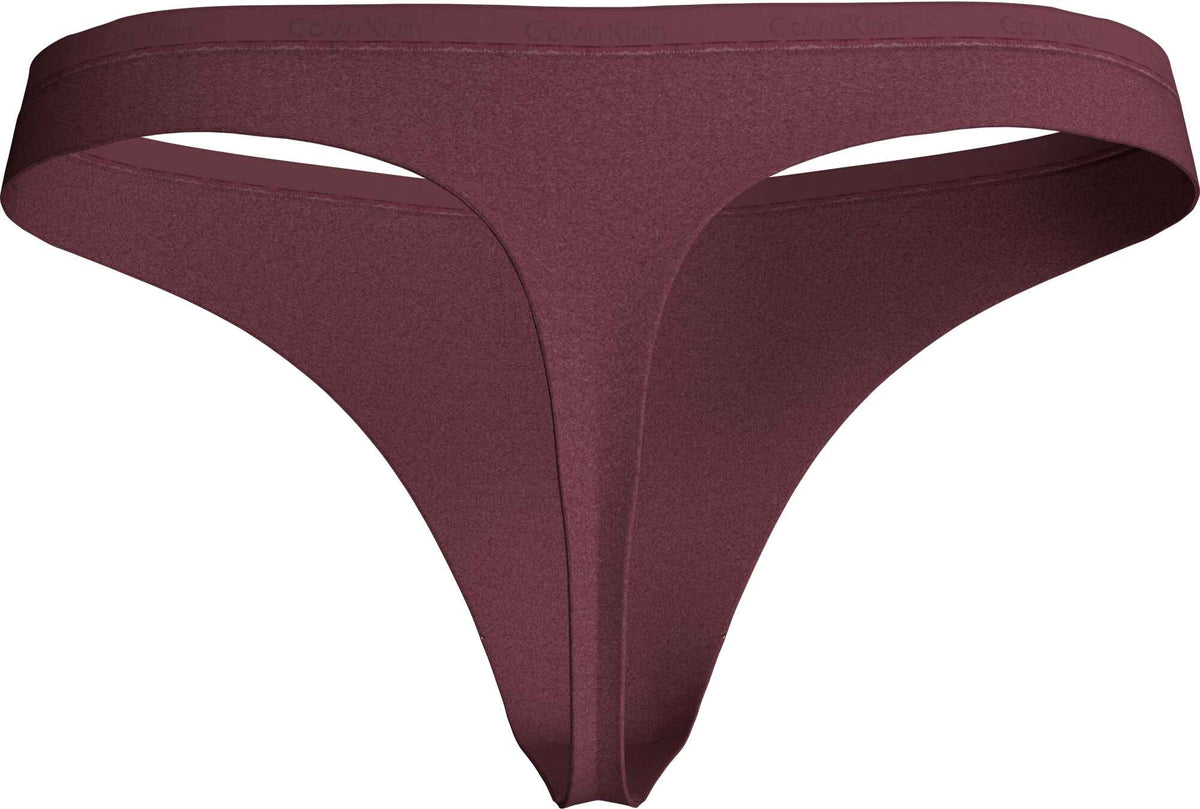 156315 | Calvin Klein – 4GJ Bordeaux-string med elastisk linning med logo.
