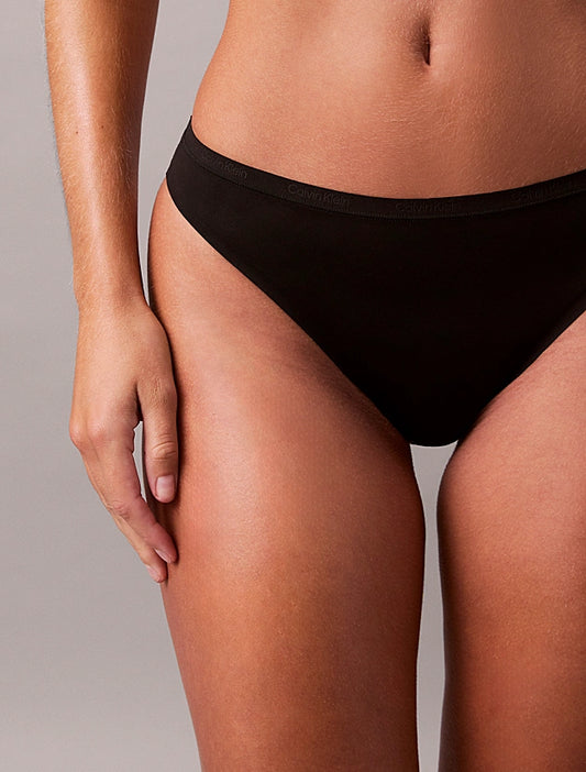 Tai i Sort fra Calvin Klein