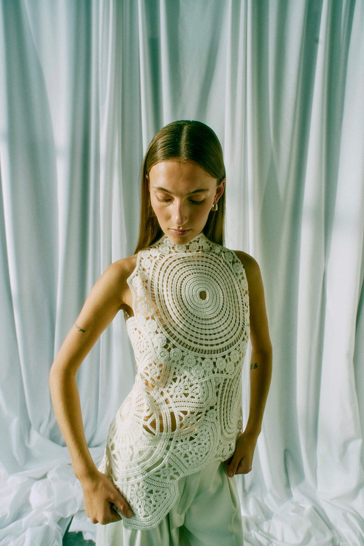 154537 | Copenhagen Muse - Crystal Off white