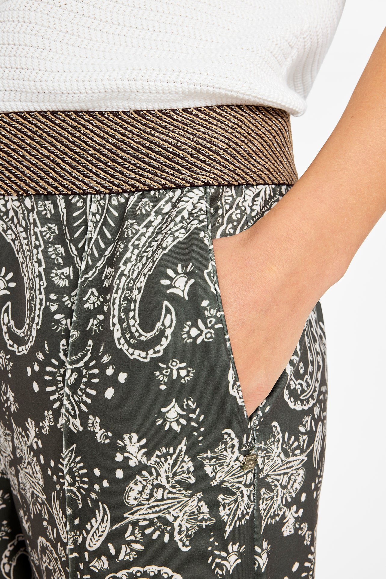 153902 | Gustav - Marisa Army mønstret