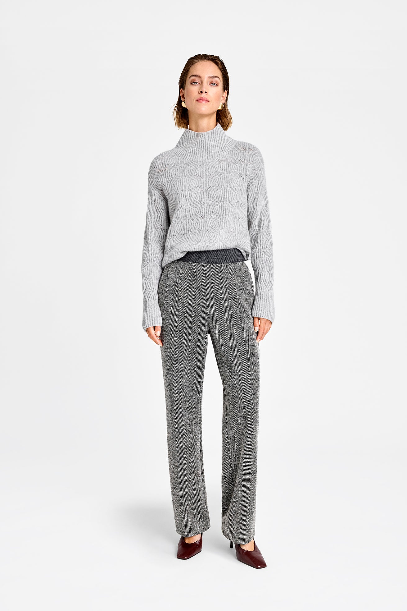 153077 | Gustav - Marit Sort mønstret