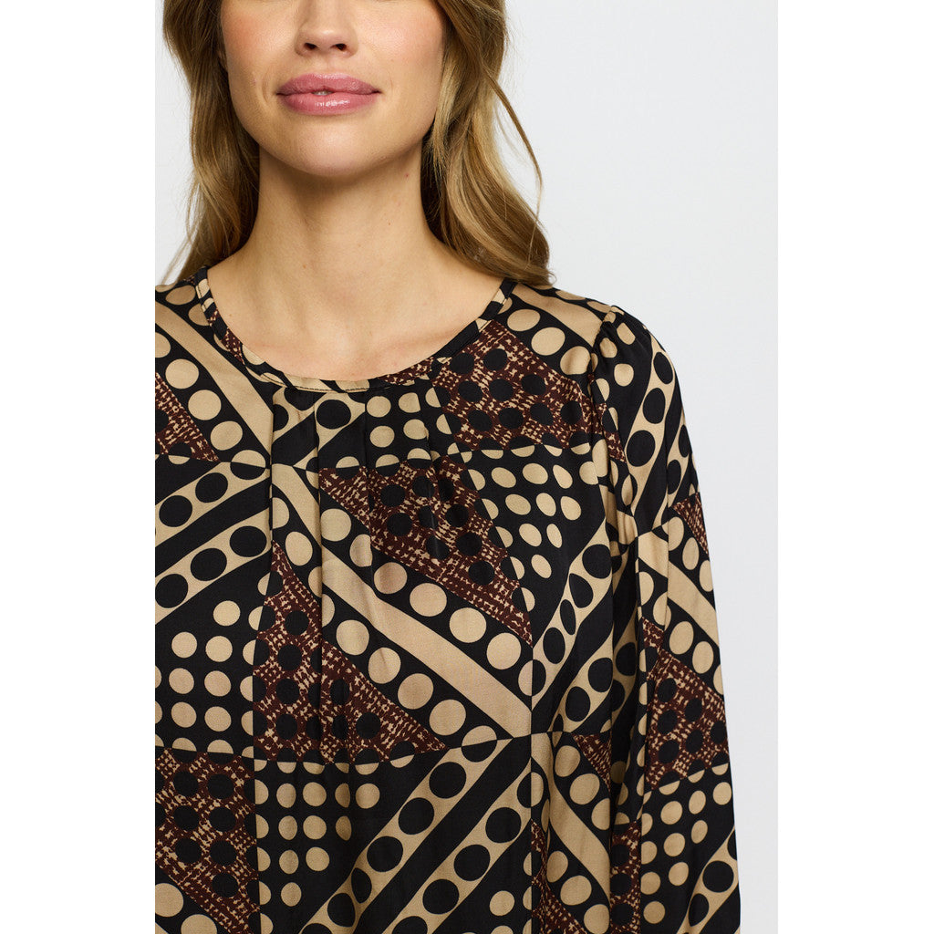 153222 | 2-Biz - Ramona Prikket