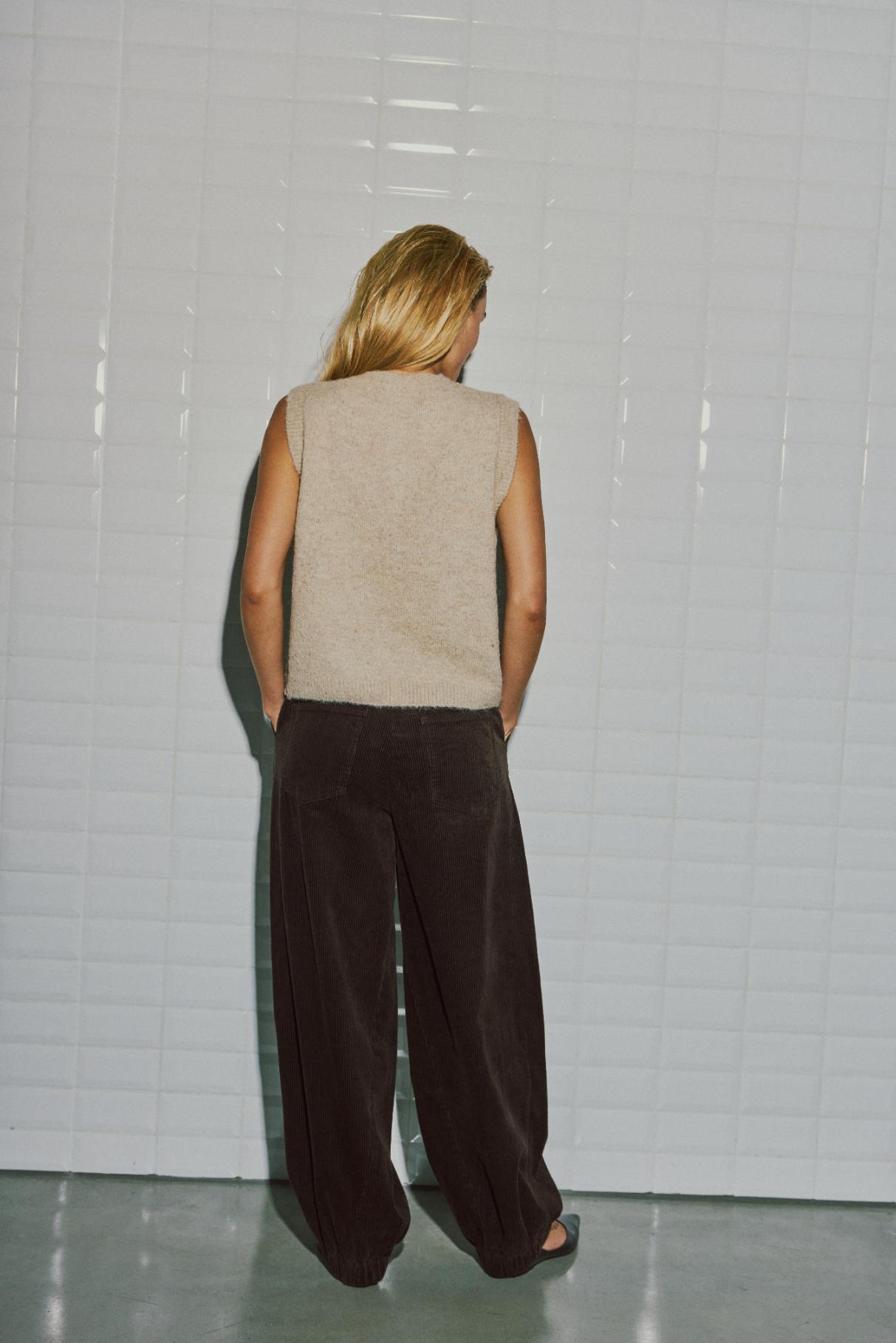 155635 | WithBlack - Wblandrea Sand