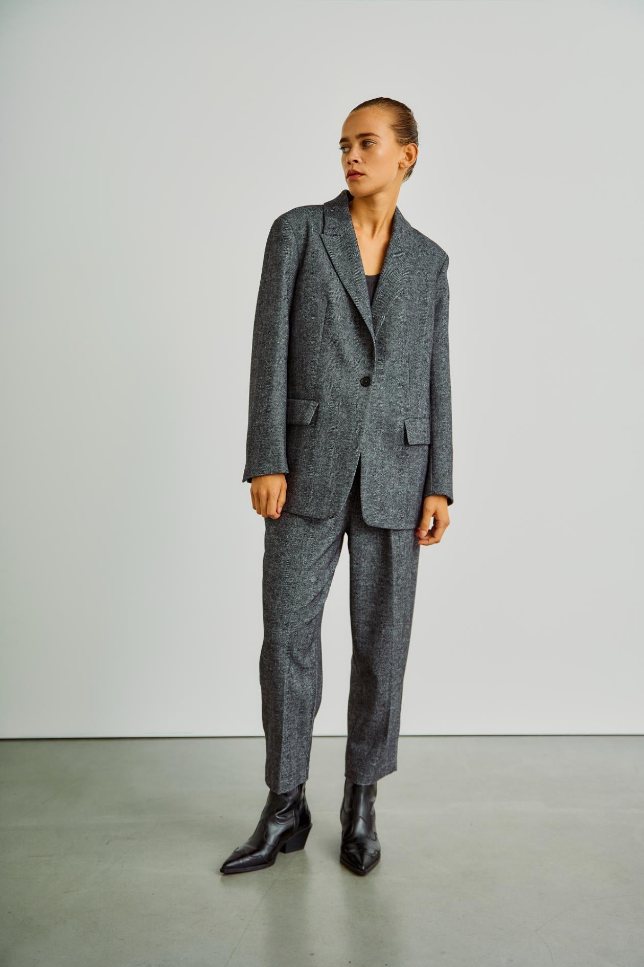 152133 | WithBlack - Coline Sort mønstret