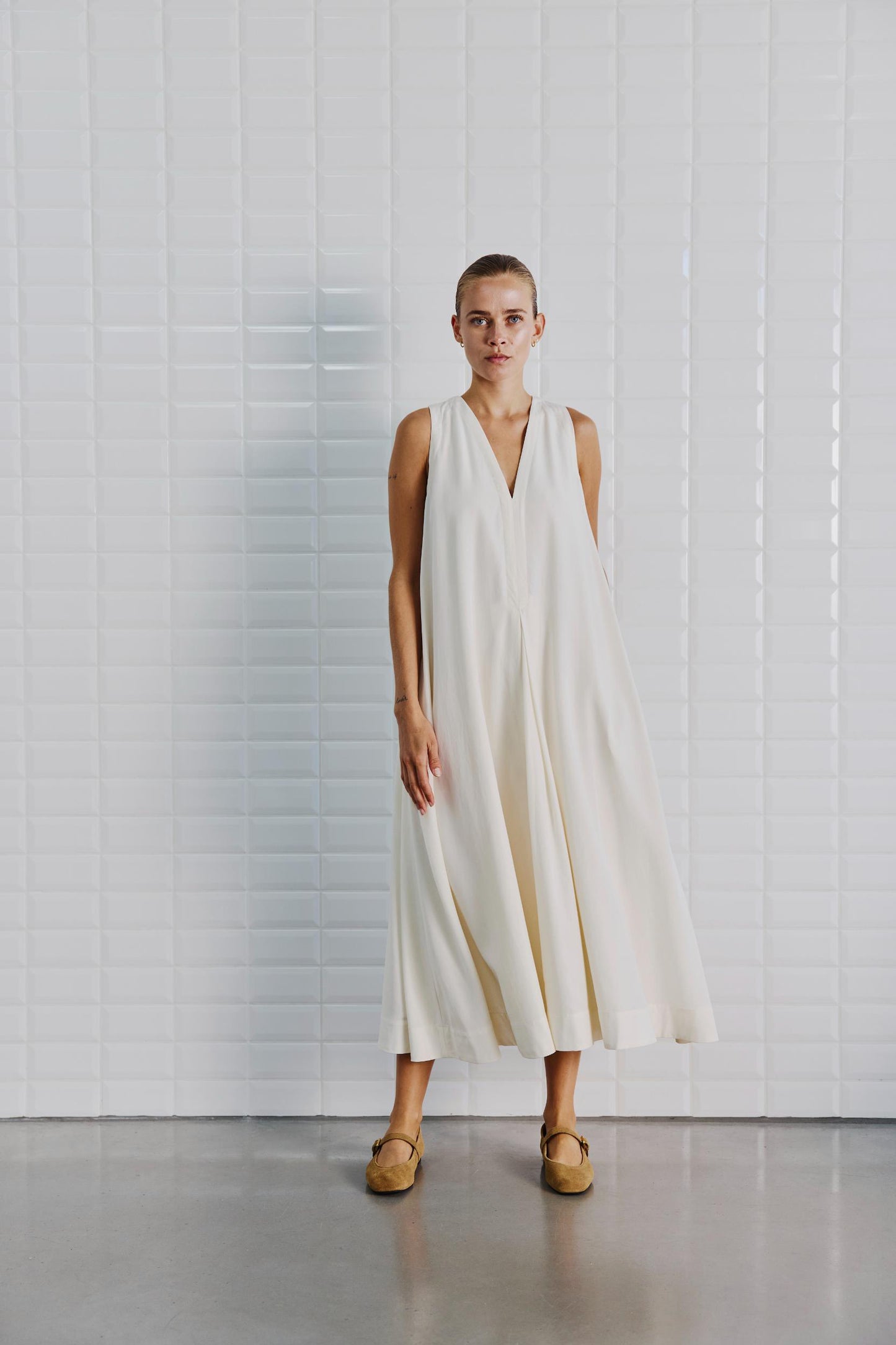 154654 | WithBlack - Isolde Off white