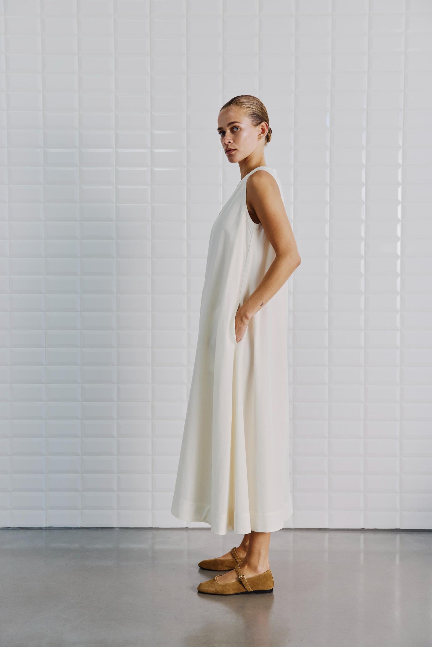 154654 | WithBlack - Isolde Off white