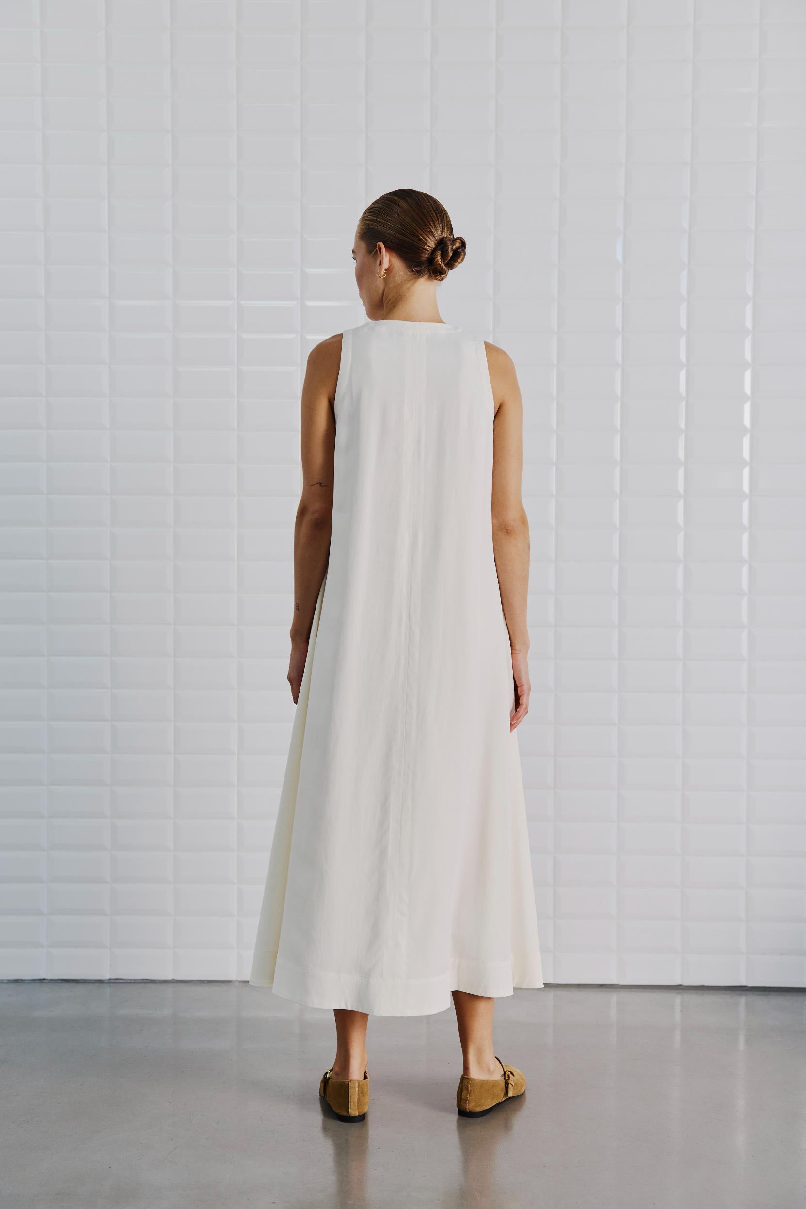 154654 | WithBlack - Isolde Off white