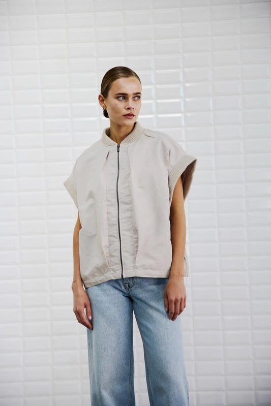  i Beige fra WithBlack