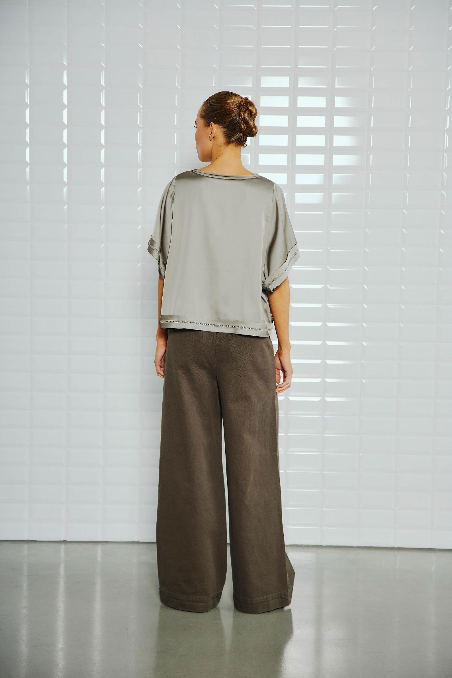 155342 | WithBlack - Steffi Mørkegrøn