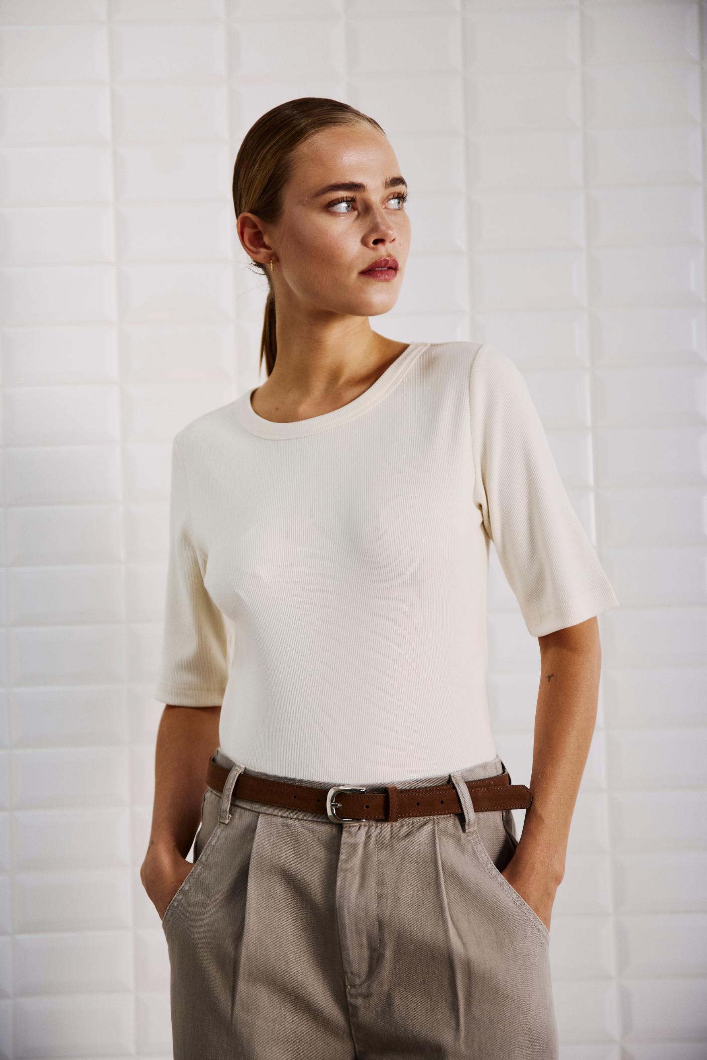 153545 | WithBlack - Lullu Off white