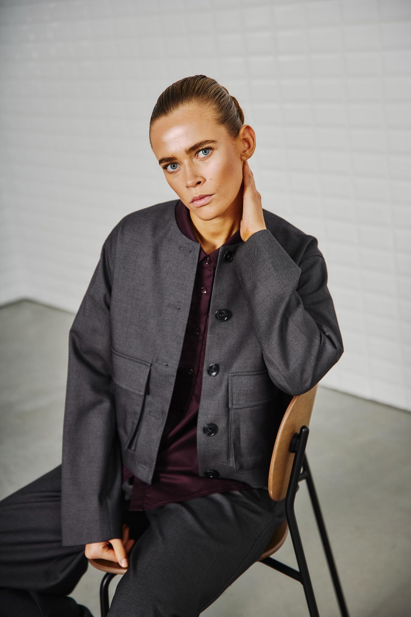 152217 | WithBlack - Magnolia Mørkegrå