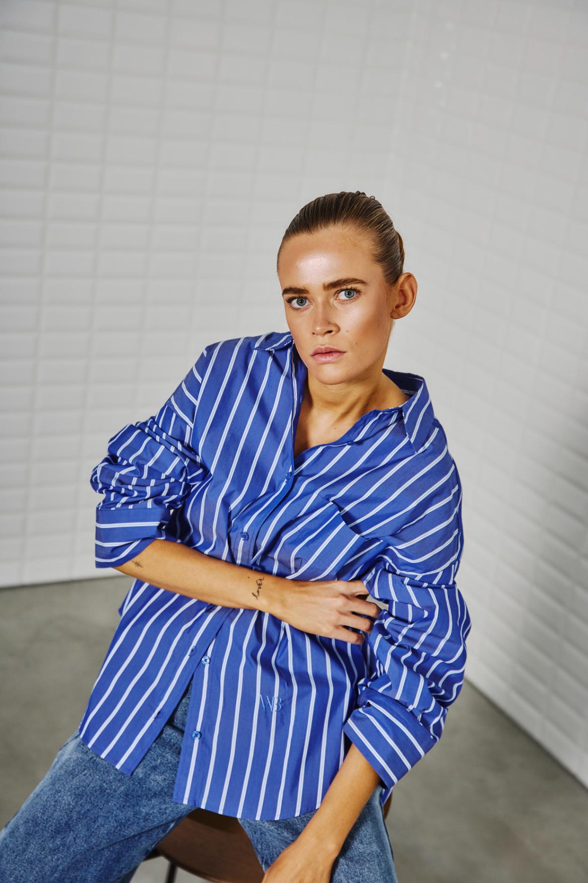 152210 | WithBlack - Nolan Blå..........