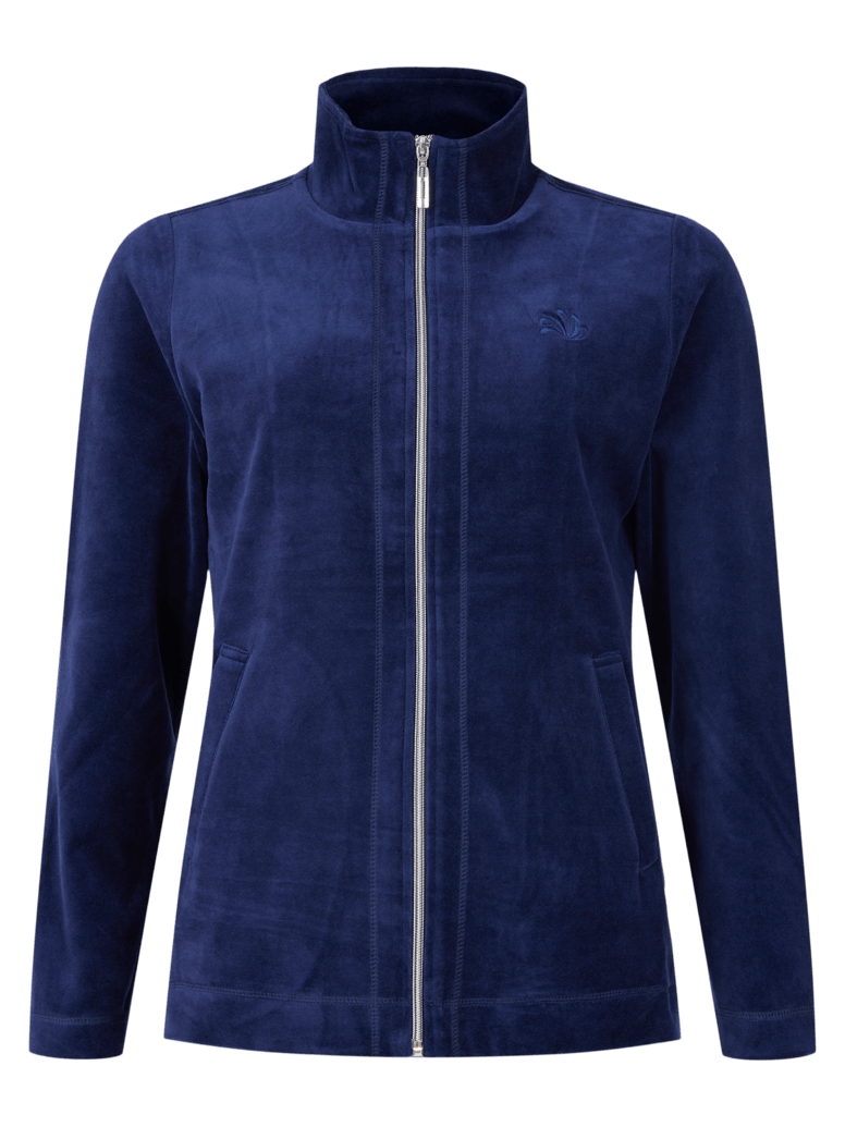 Brandtex 153125 koboltblå velour-loungewear-jakke med lynlås, lange ærmer, høj krave og lommer på hvid baggrund.