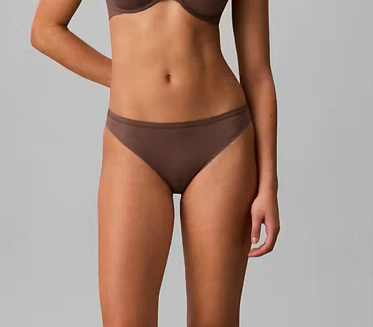  i Brun fra Calvin Klein