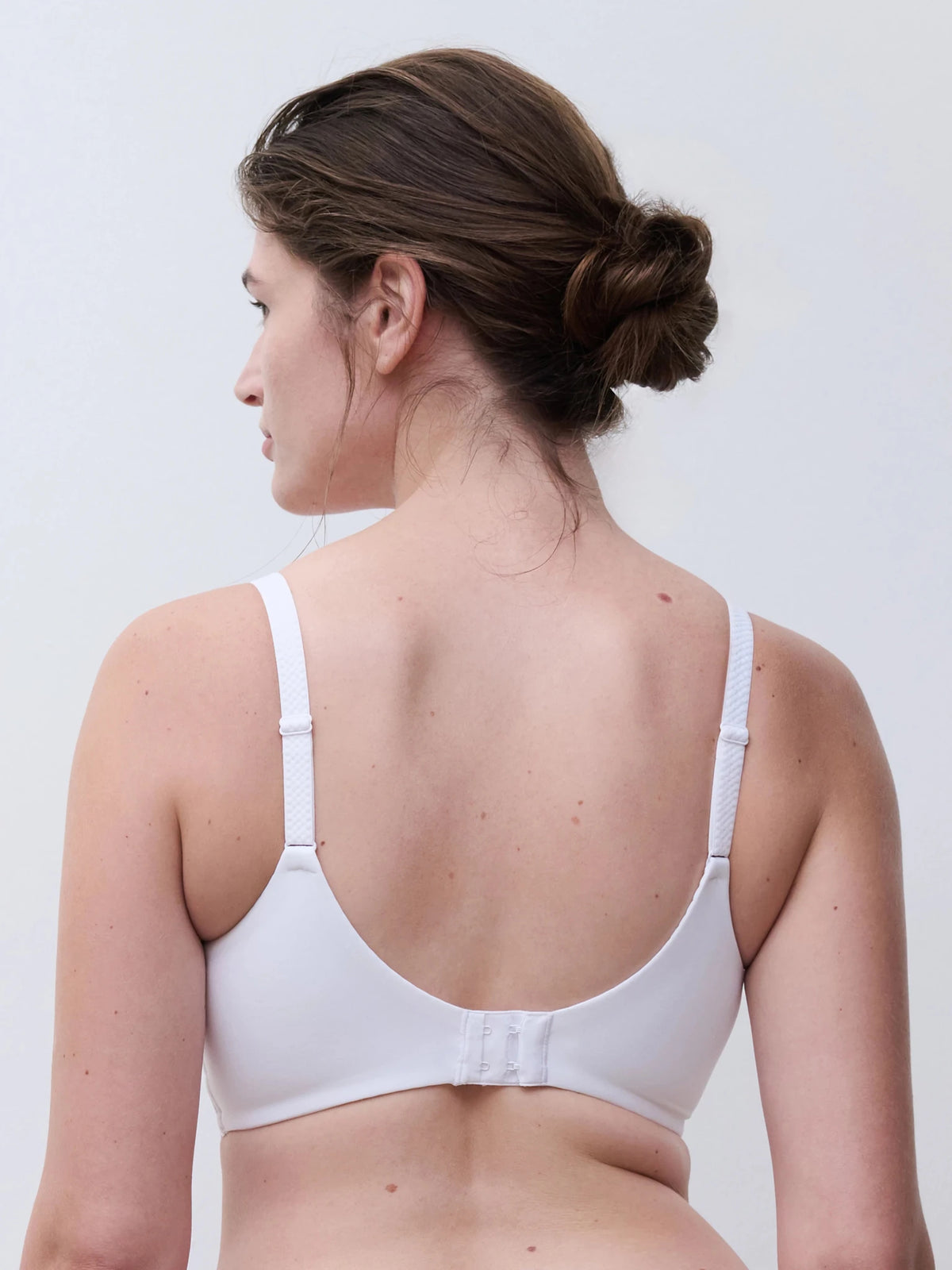 150254 | Chantelle EasyFeel - Easy Support Hvid